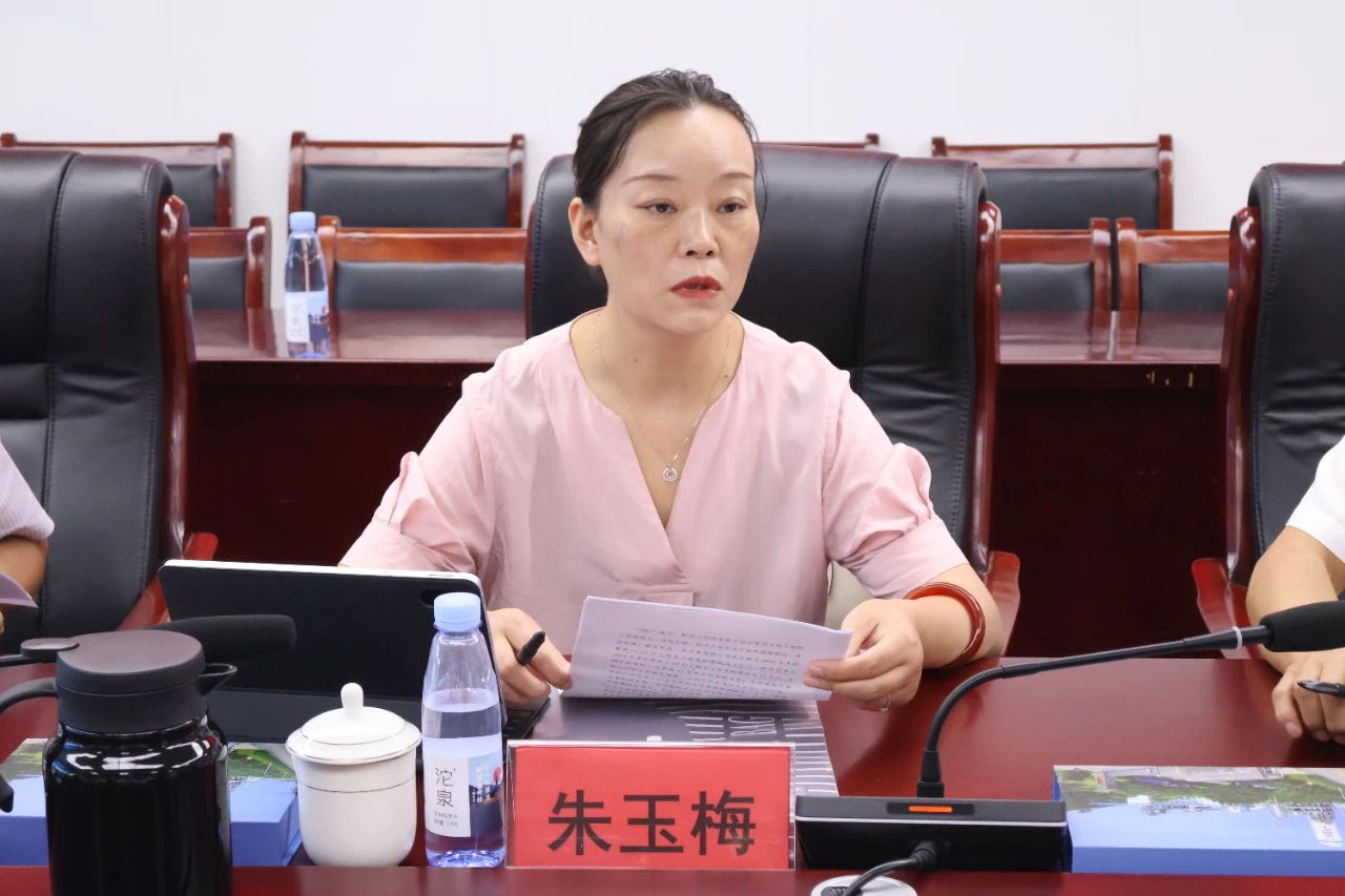 文加武常委深入美豐集團(tuán)調(diào)研，強(qiáng)調(diào)抓住新質(zhì)生產(chǎn)力發(fā)展契機(jī)，推動(dòng)企業(yè)邁向高質(zhì)量發(fā)展新階段